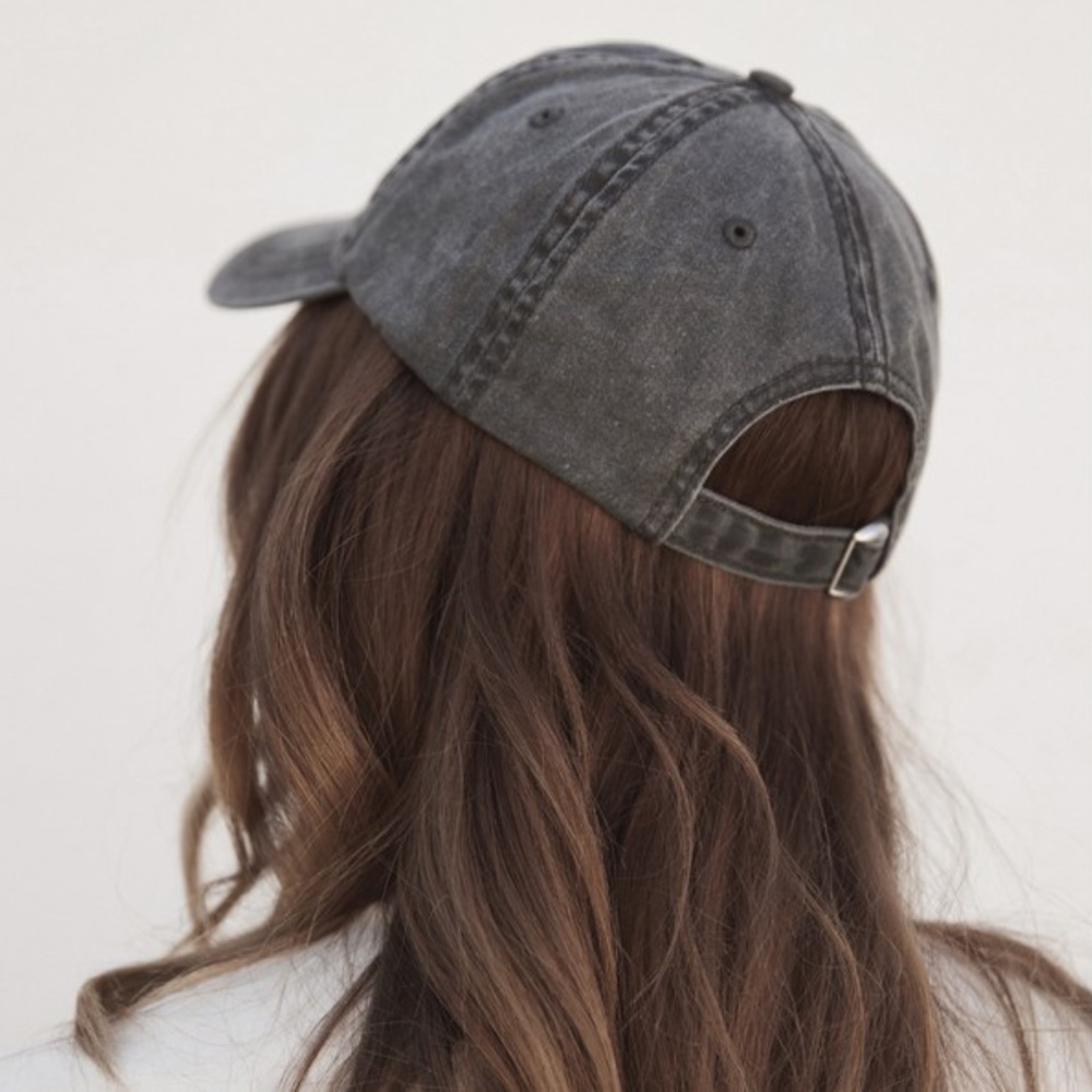 Maroon Mama Embroidered Vintage Wash Baseball Cap - Picture 3 of 3